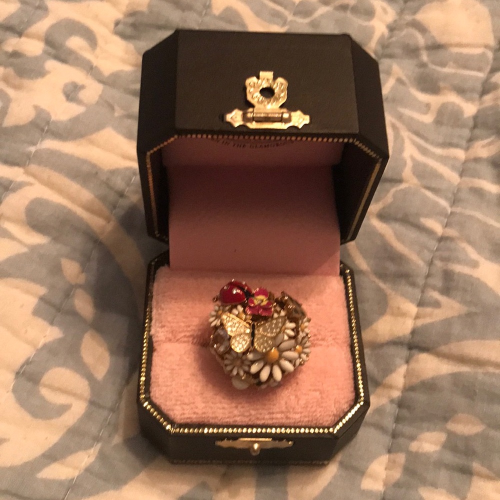 Vintage Juicy couture garden ring. EUC